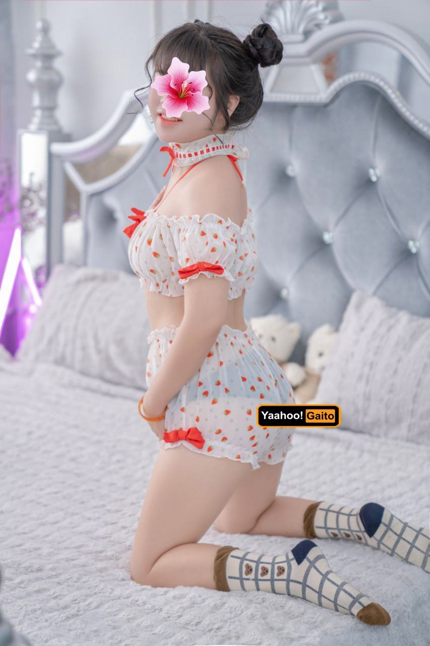 be-kim-sieu-pham-body-non-na-trang-nhu-ngoc-trinh-2630940-original