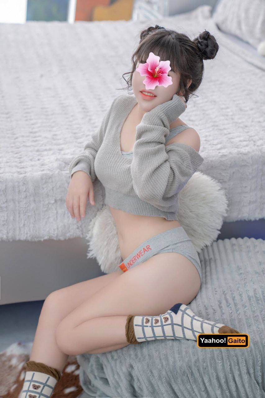 be-kim-sieu-pham-body-non-na-trang-nhu-ngoc-trinh-2630945-original