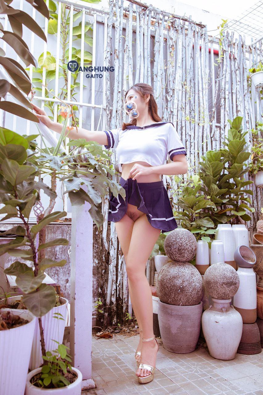 reup-quynh-chau-chan-dai-vu-to-massage-cuc-phe-service-dinh-2573693-original